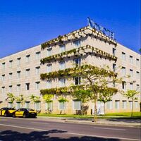 Hotel Parkhaus Novotel Barcelona Cornella Uberdacht In Cornella De Llobregat