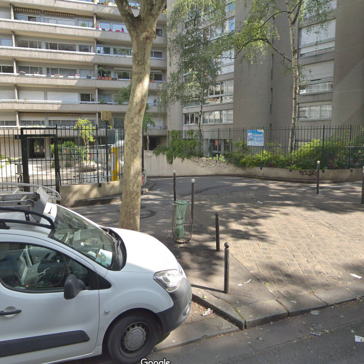 Privatgelande Parkplatz Rue Poliveau Uberdacht In Paris
